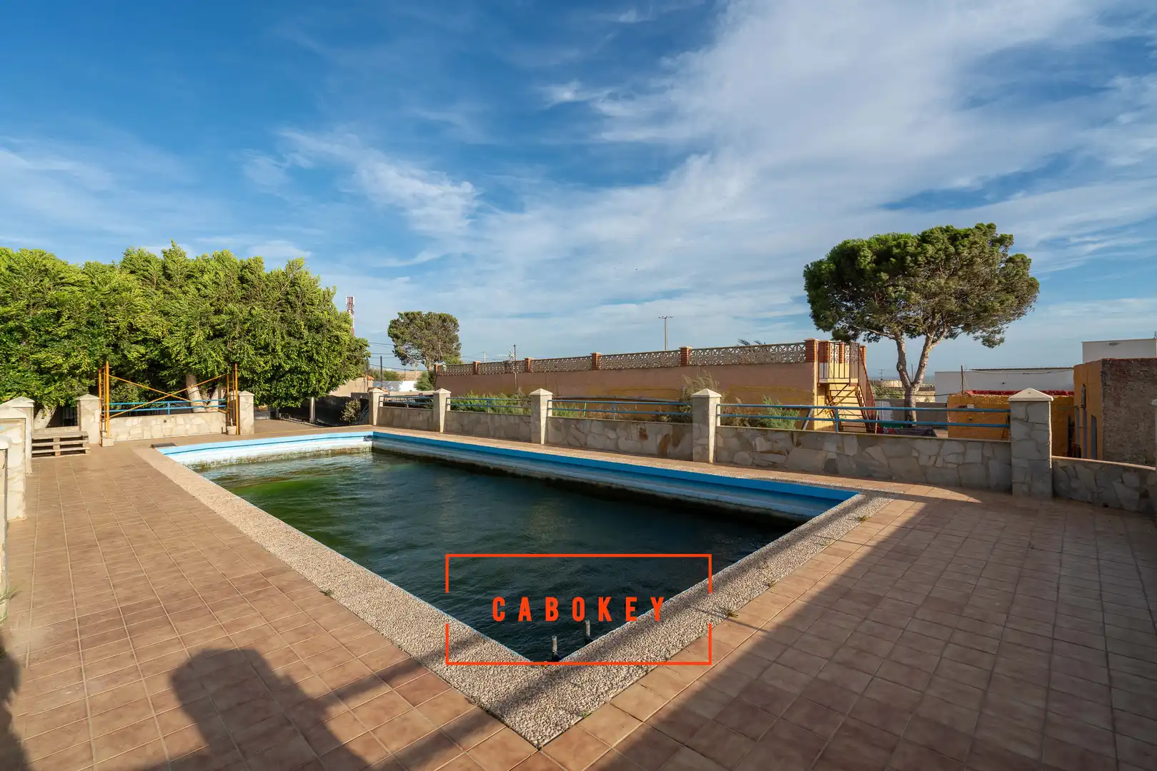 Country homes for sale in Paraje Guillén, 42, La Cañada de San Urbano