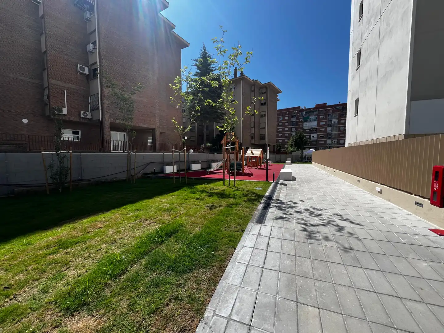 Jardí de Pis en venda en Granada amb Calefacció