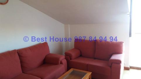 Foto 4 de Apartament en venda a Villaturiel, León