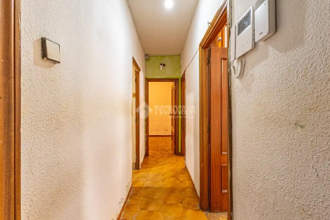 Piso en venta en Madrid con Calefacción y Trastero