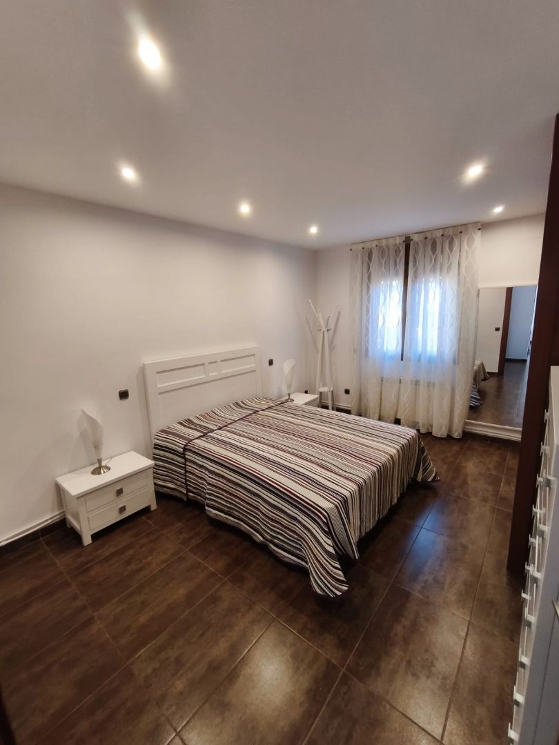 Bedroom of Flat to rent in  Toledo Capital  with Air Conditioner, Heating and Terrace