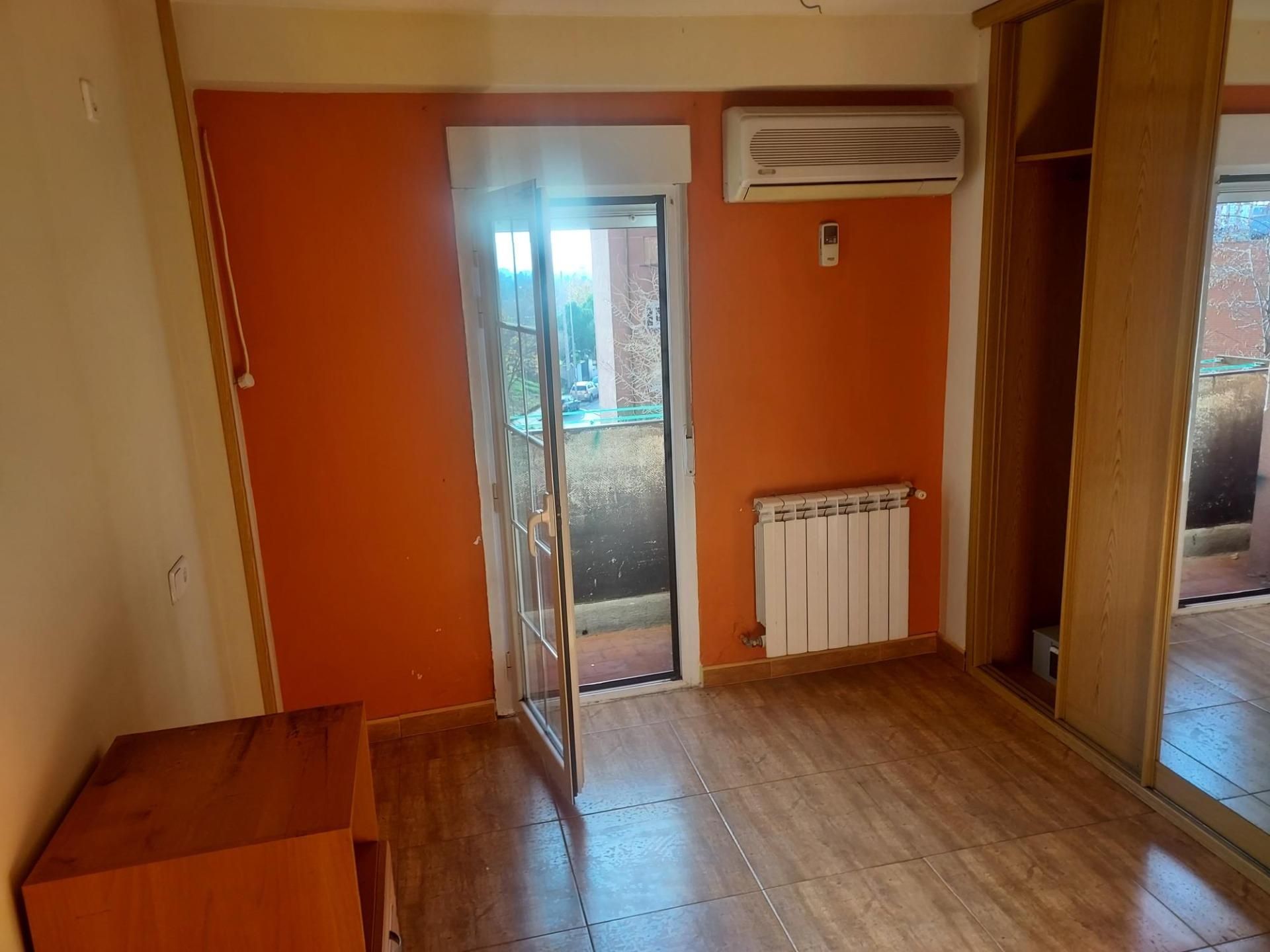 Bedroom of Flat for sale in  Madrid Capital