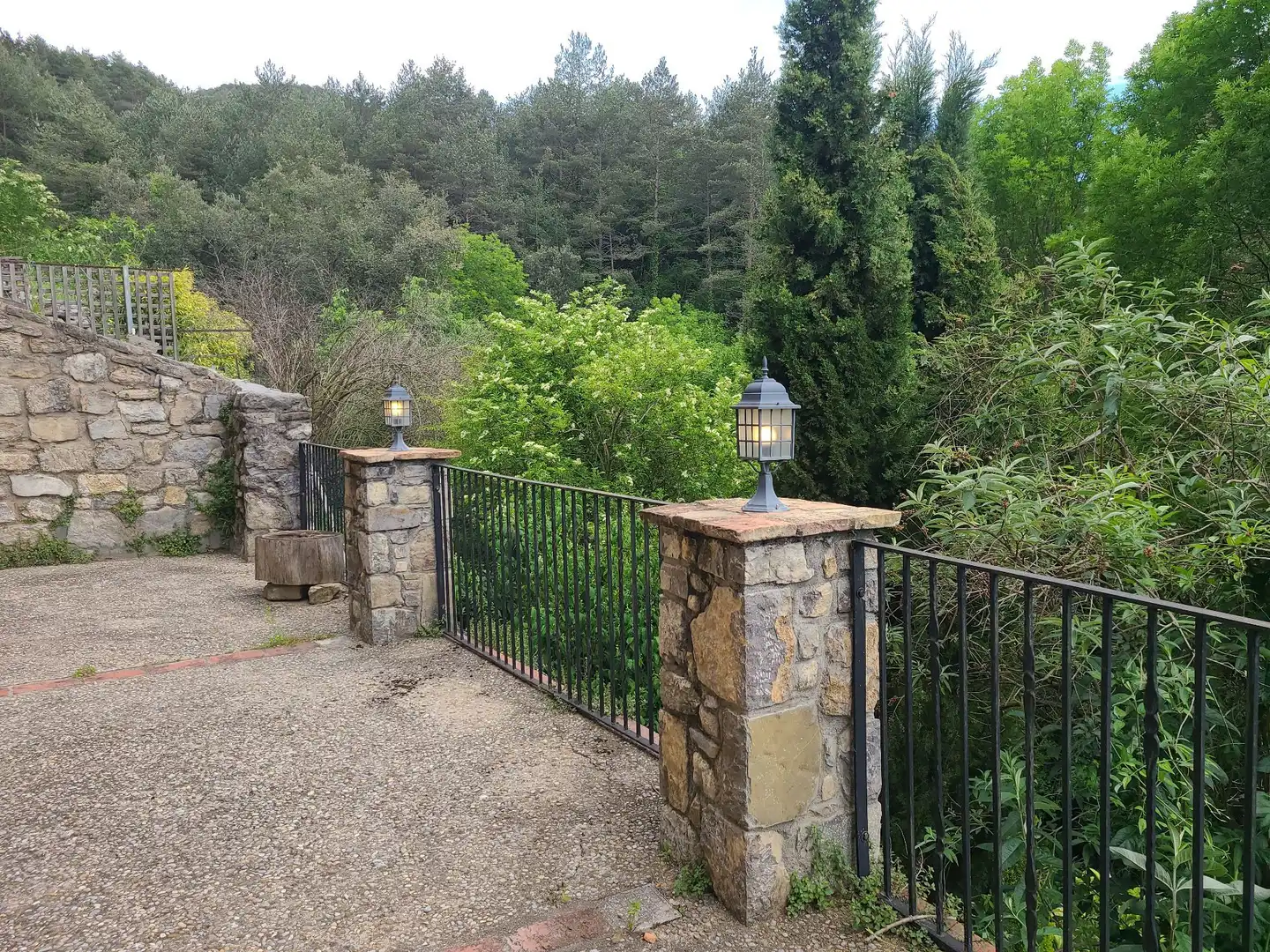 Casa rústica amb jardí en venda a olot, imagen 25