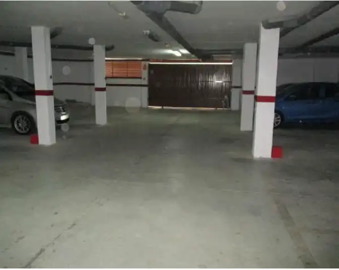 Aparcamiento con ascensor en venta en Cadiz, imagen 3