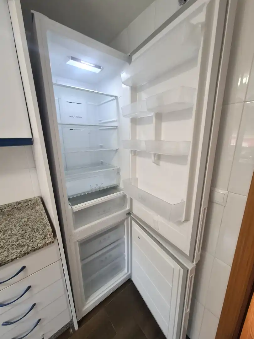 Piso de alquiler en Carrer de les Sureres, La Llum