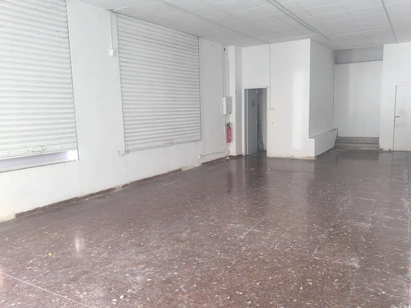 Business premises to rent in Muralla dels Genovesos, imagen 3