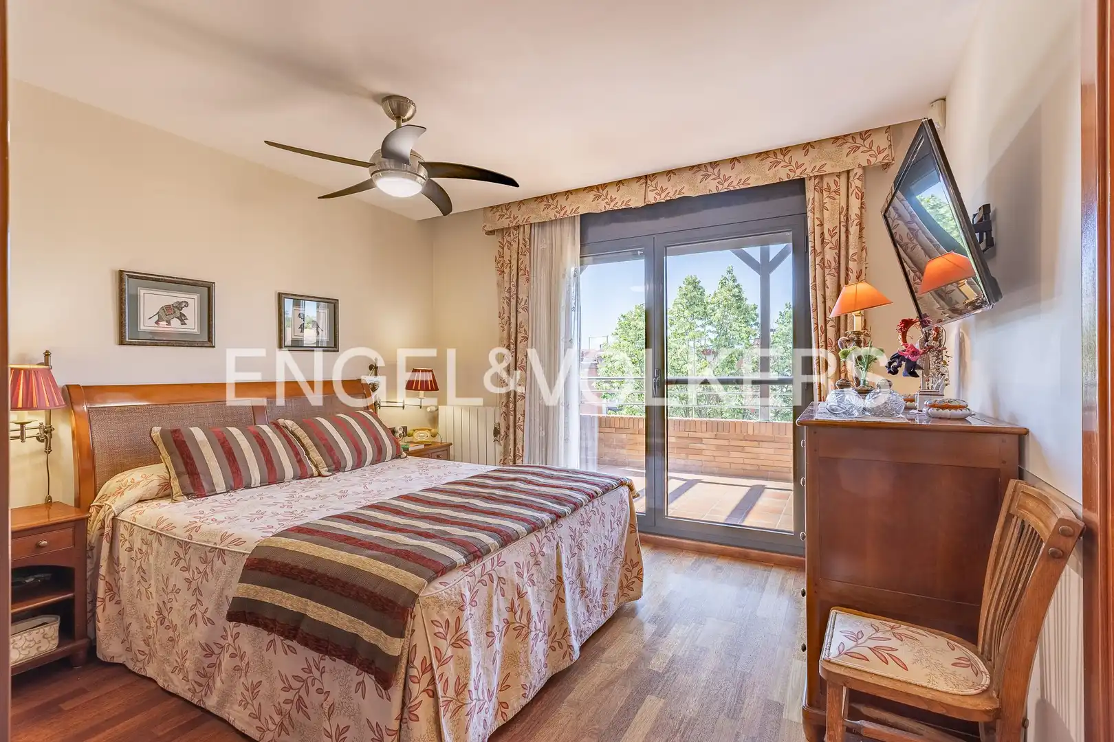 Bedroom of Detached homes for sale in Sant Quirze del Vallès  with Air Conditioner, Heating and Terrace