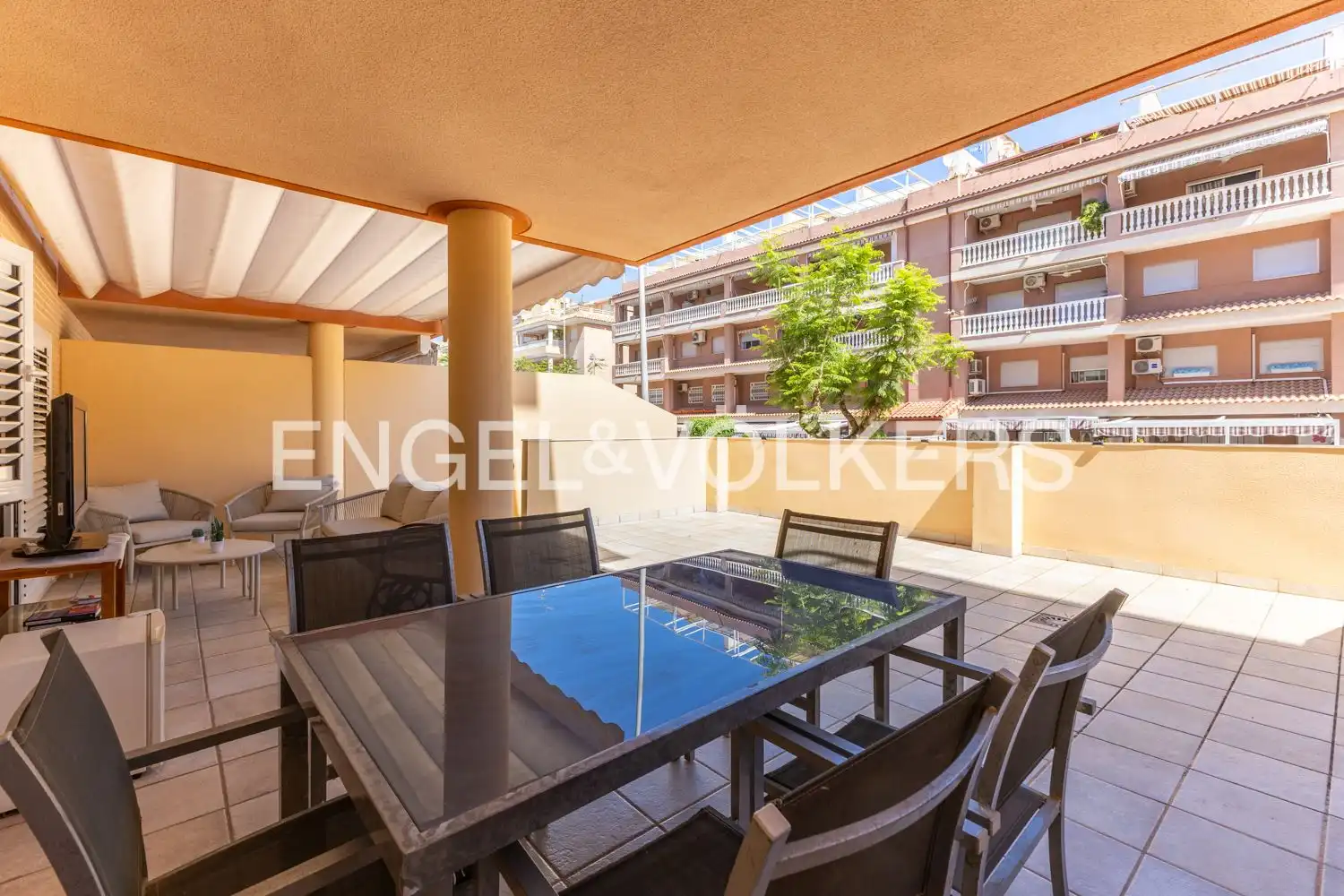 Wohnung zur Miete in Carrer José Segrelles, Canet d'En Berenguer