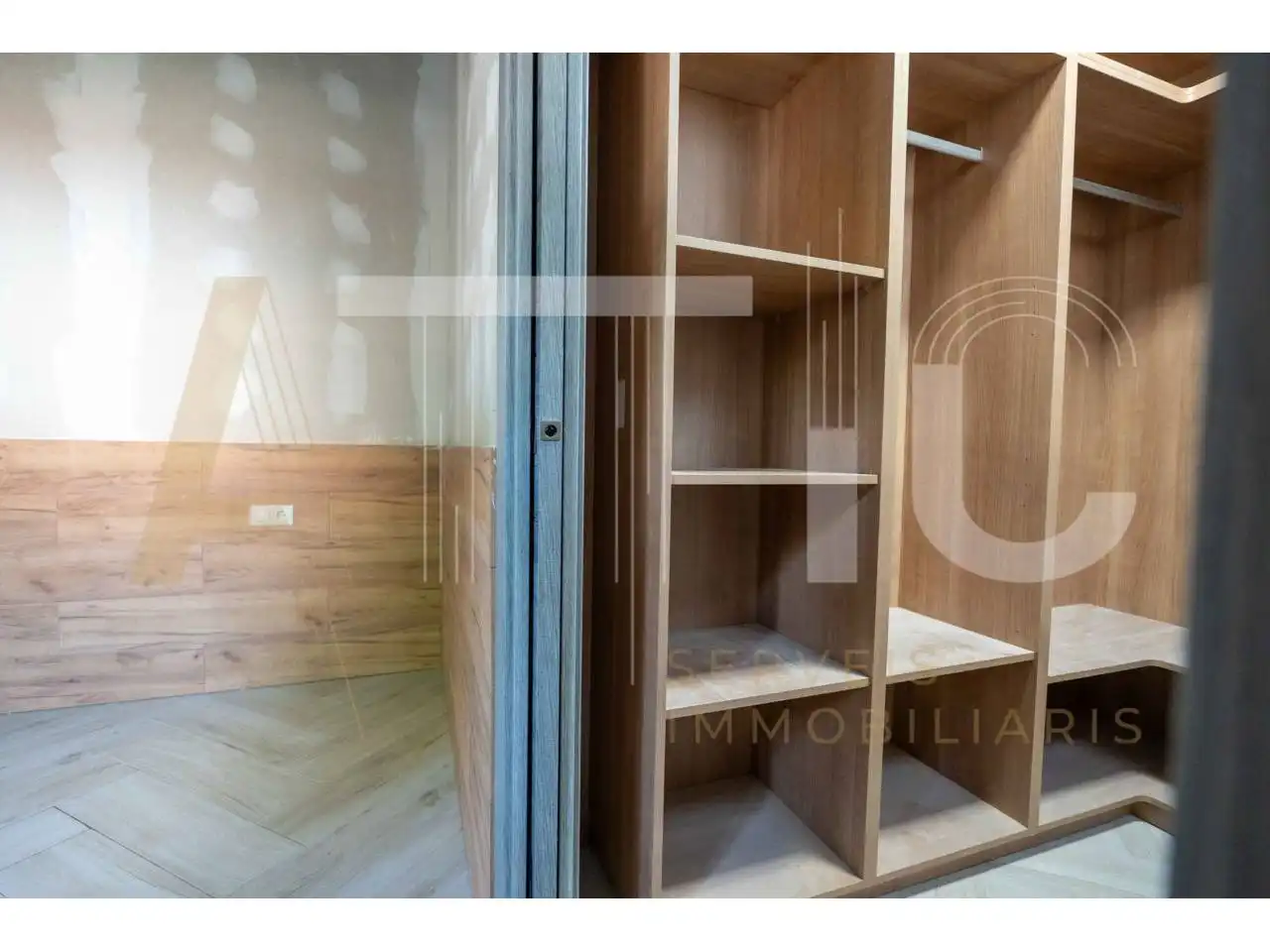 Bedroom of Flat for sale in Sabadell  with Air Conditioner