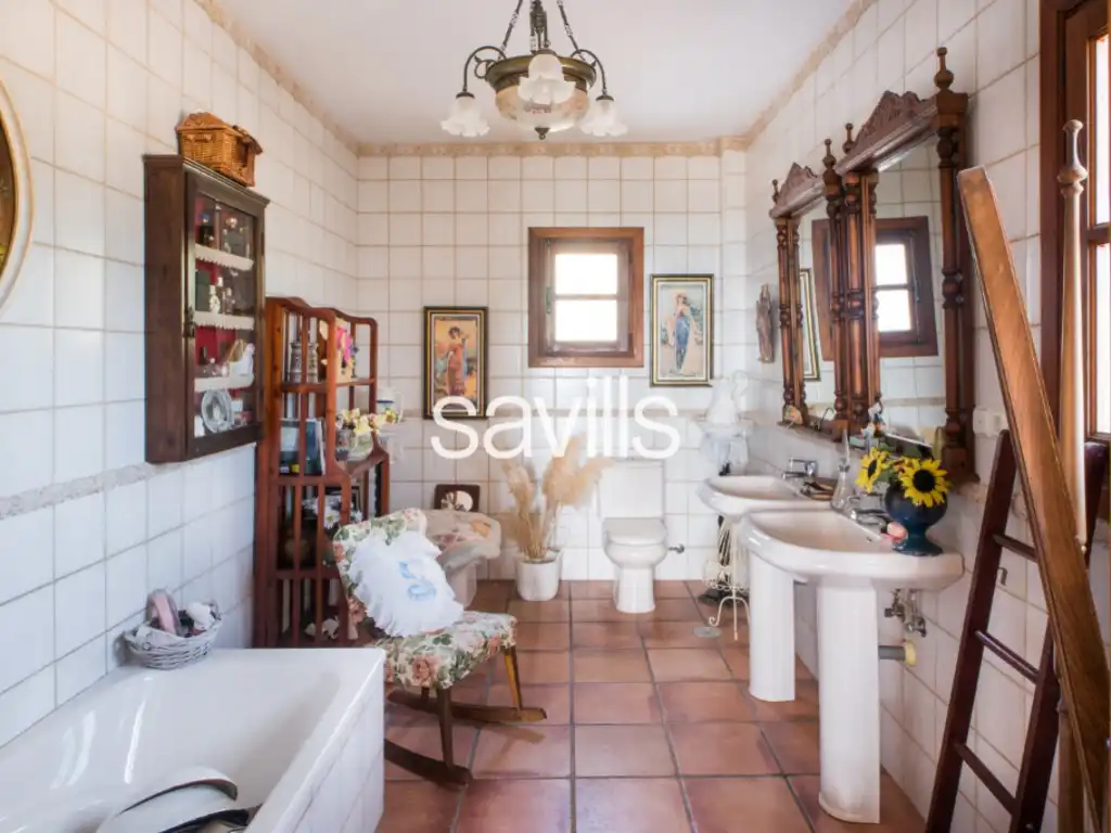 Bathroom of Houses for sale in Rincón de la Victoria