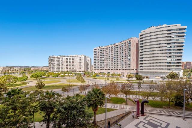 Piso en Venta en Avenida Bulevar de Louis Pasteur en El Tejar - Hacienda Bizcochero