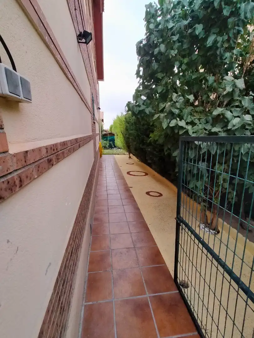 Semi-detached house with garden for sale in Calle del Organillo, imagen 22