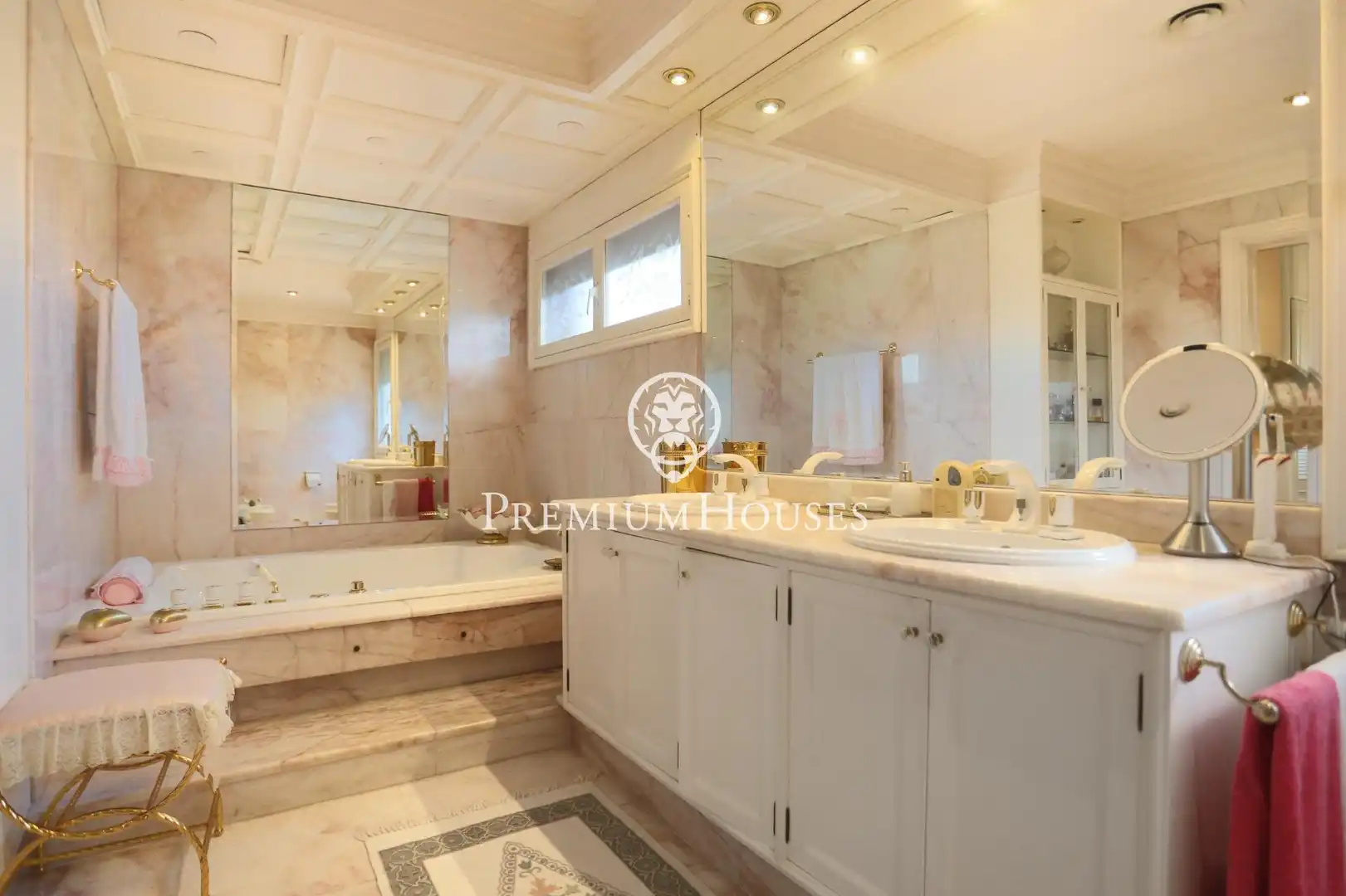 House with pool for sale in La Pineda, imagen 56