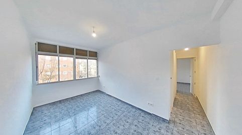 Foto 2 de Piso de alquiler en Sant Ildefons, Cornellà de Llobregat