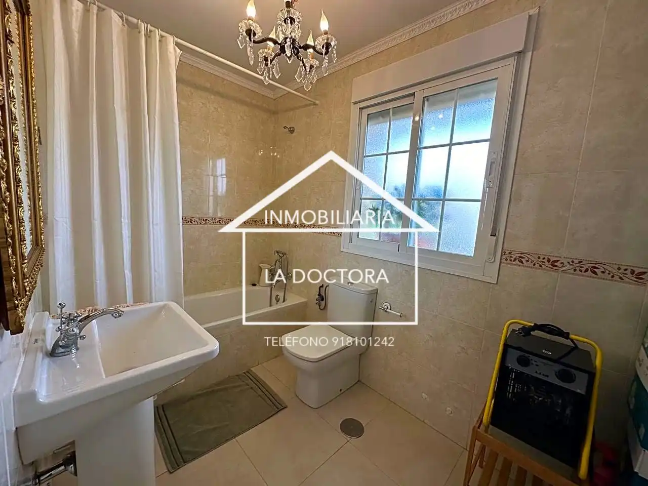 Casa adosada en venta en Erillas, Nombela