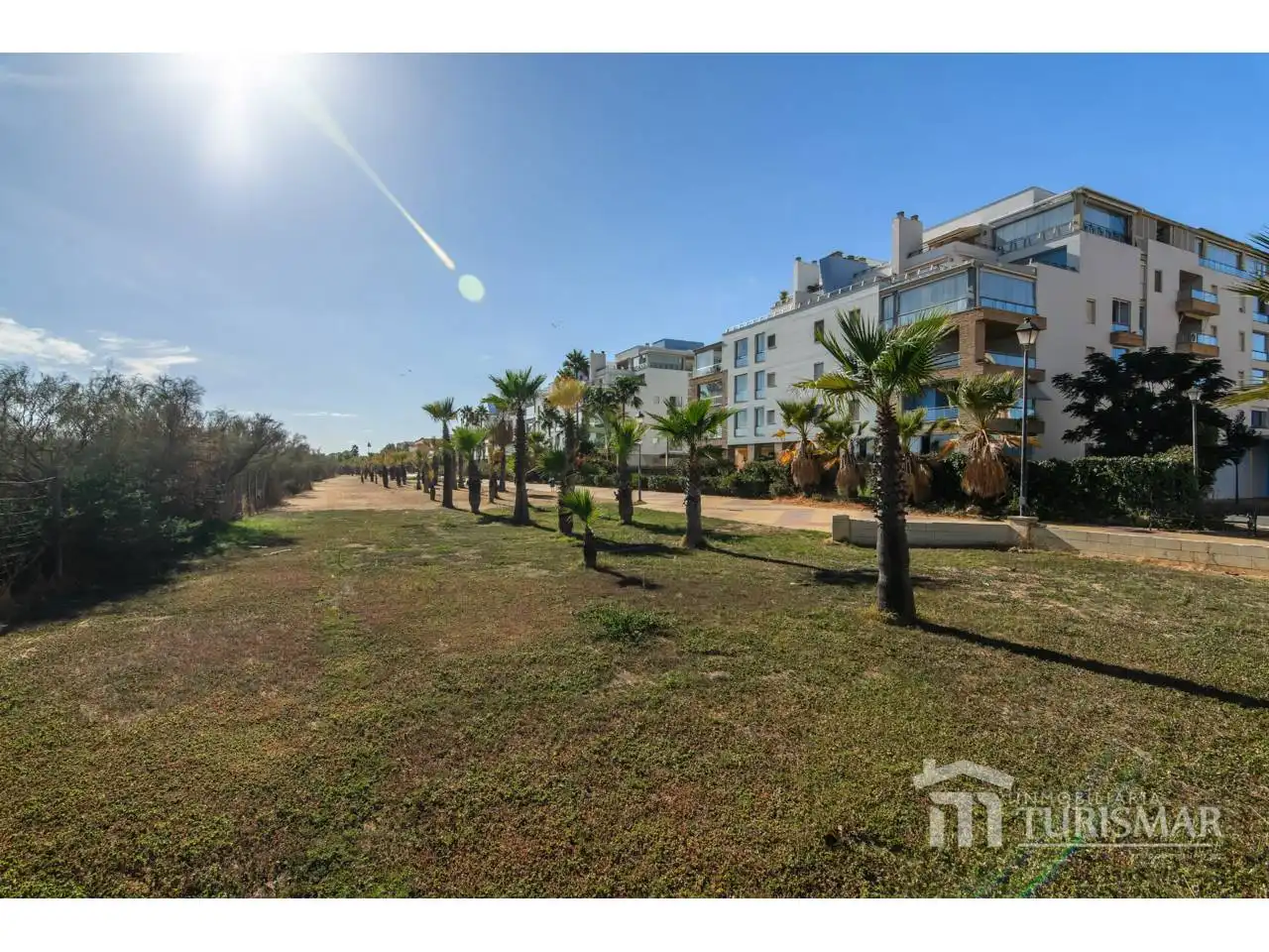 Commercial properties for sale in Paseo de la Cruz, 1, Punta del Moral