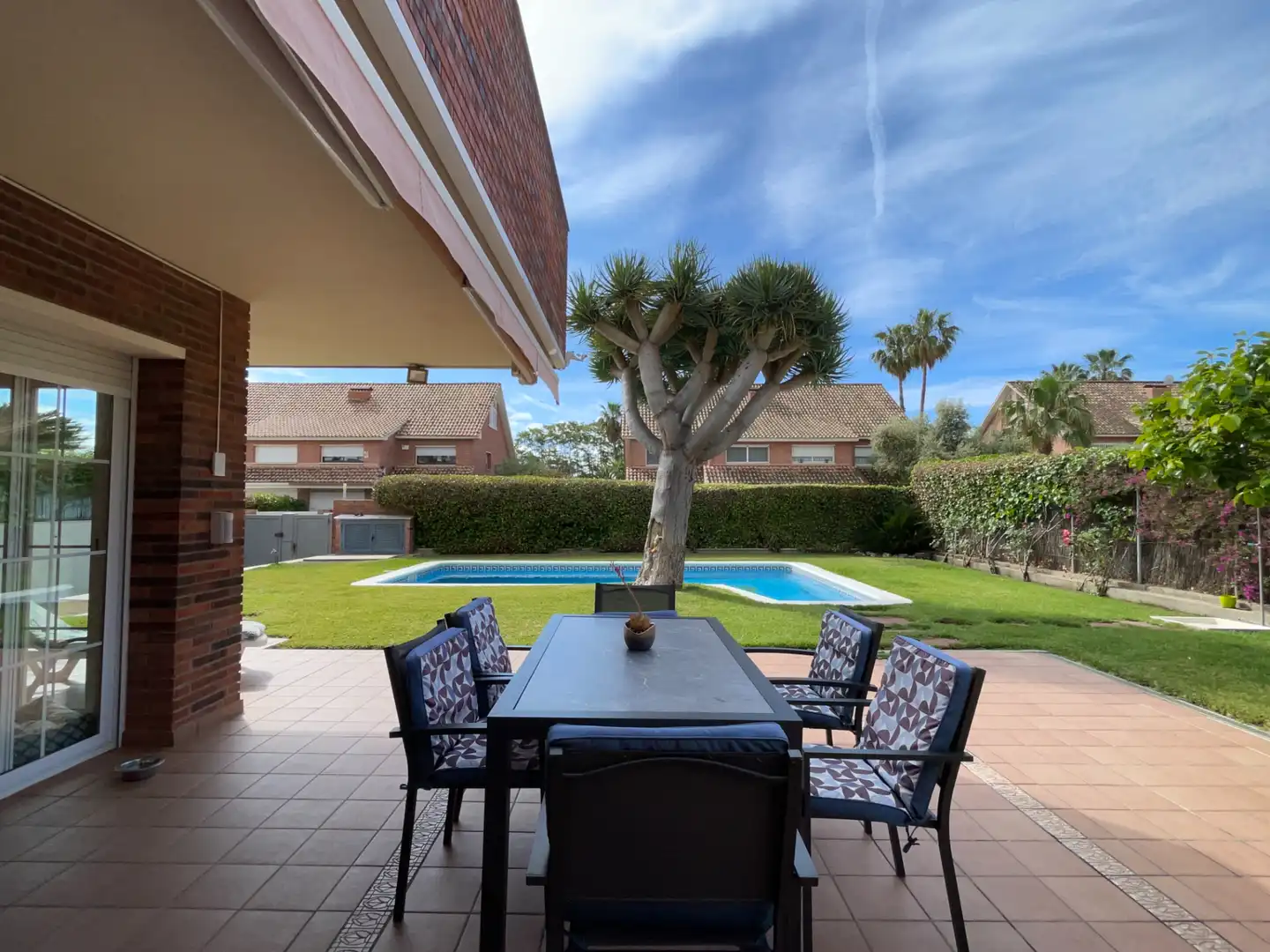 Terrassa de Casa o xalet en venda en Sant Vicenç de Montalt amb Aire condicionat, Calefacció i Jardí privat