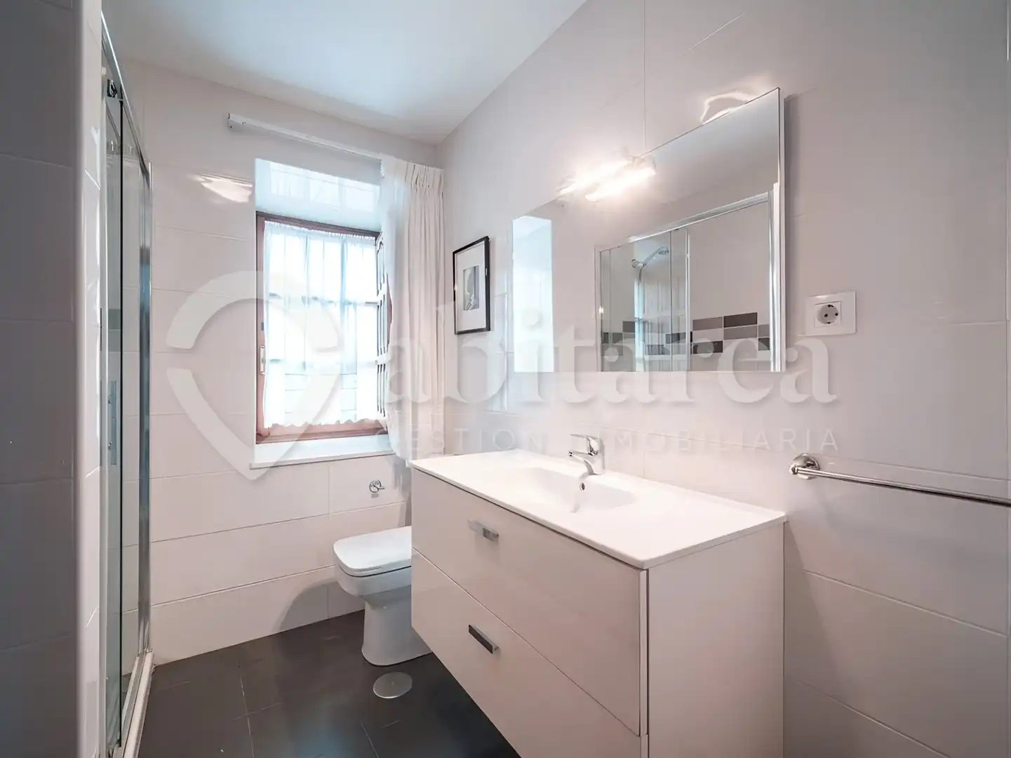 Bathroom of Country homes for sale in Camargo  with Heating, Private garden and Parquet flooring