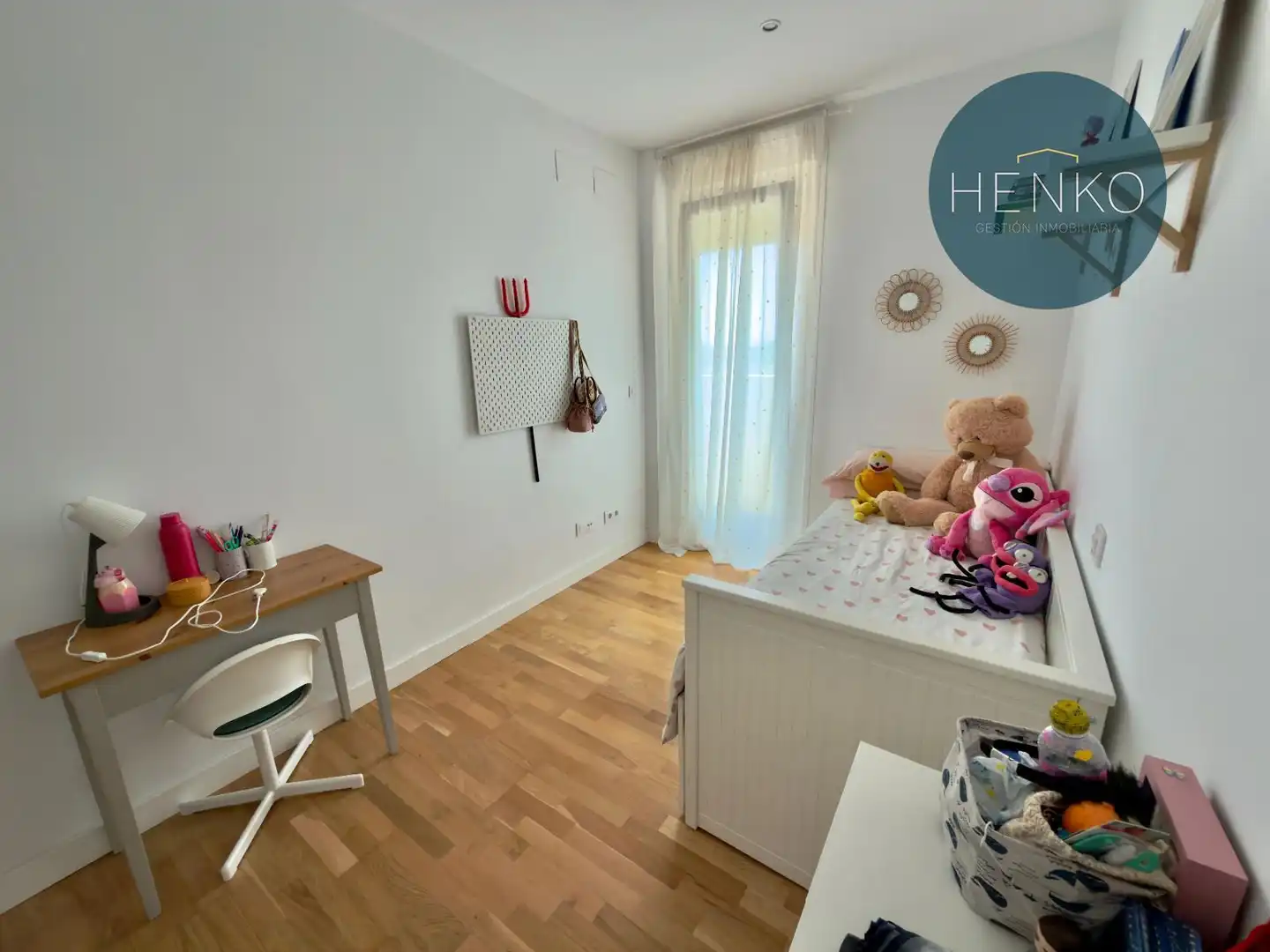 Bedroom of Flat for sale in Huelva  with Air Conditioner, Heating and Terrace