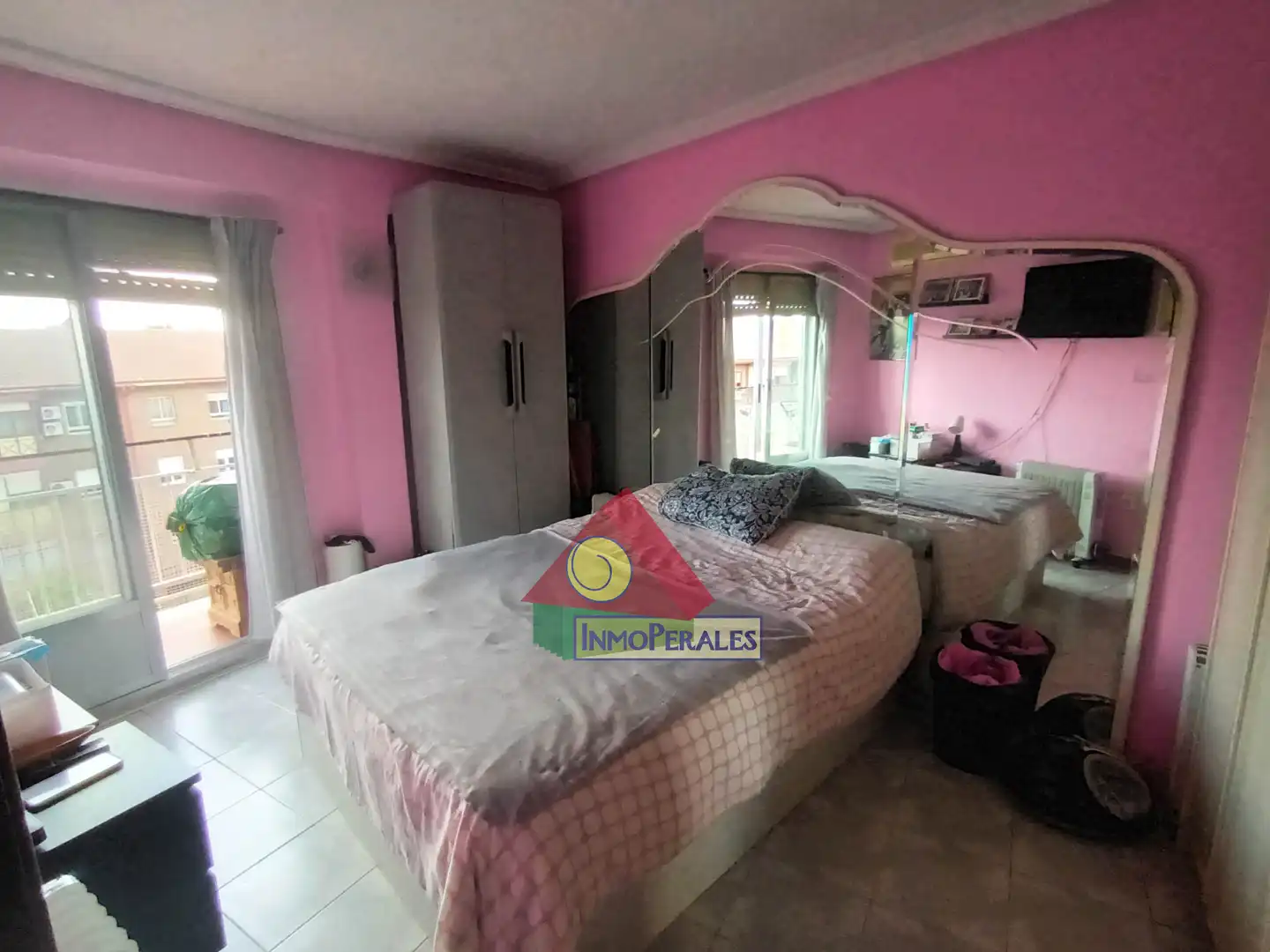Schlafzimmer von Wohnung zum Verkauf in Madrid mit Klimaanlage und Balkon