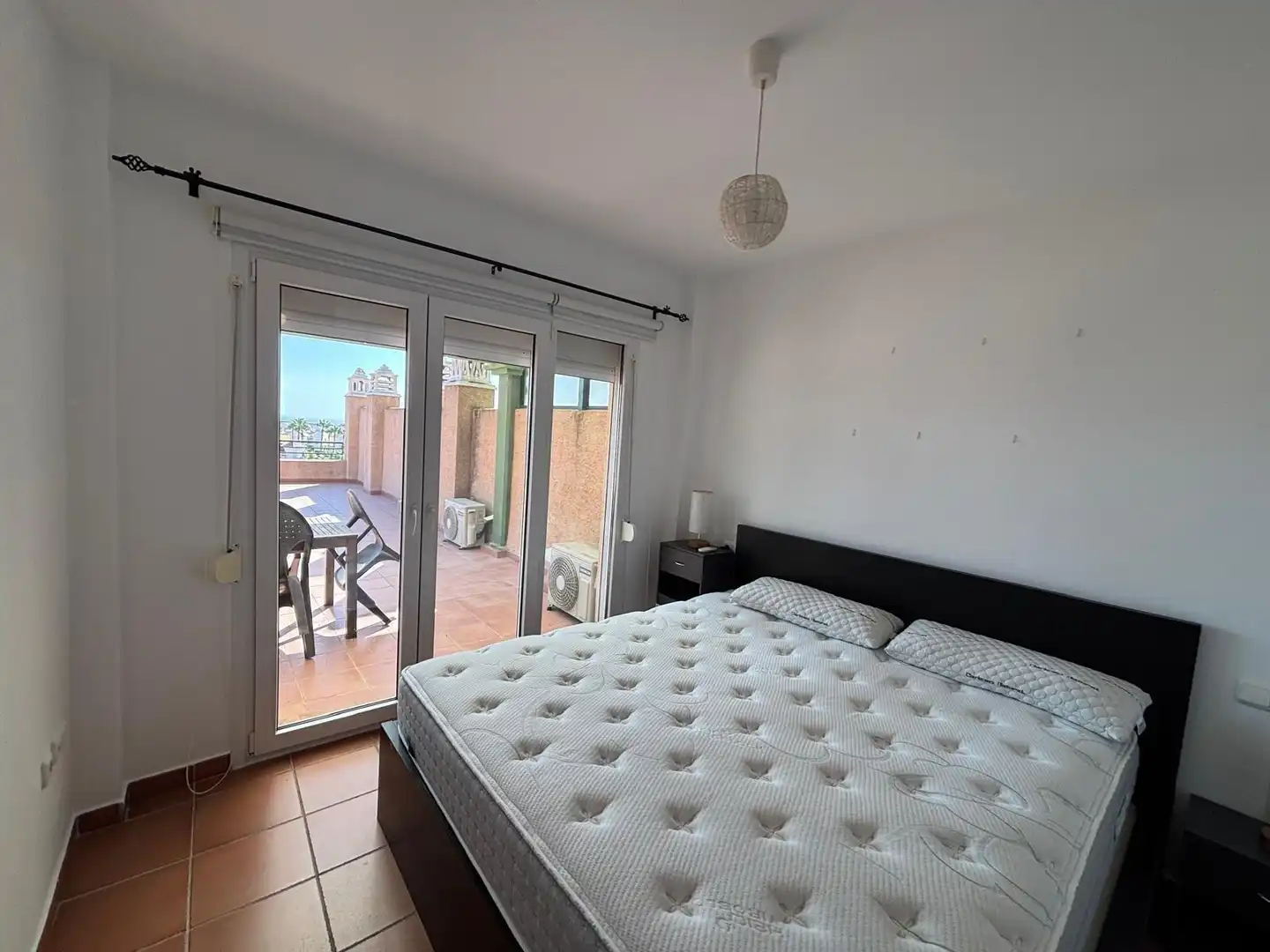Bedroom of Flat for sale in La Alcaidesa  with Air Conditioner, Heating and Terrace