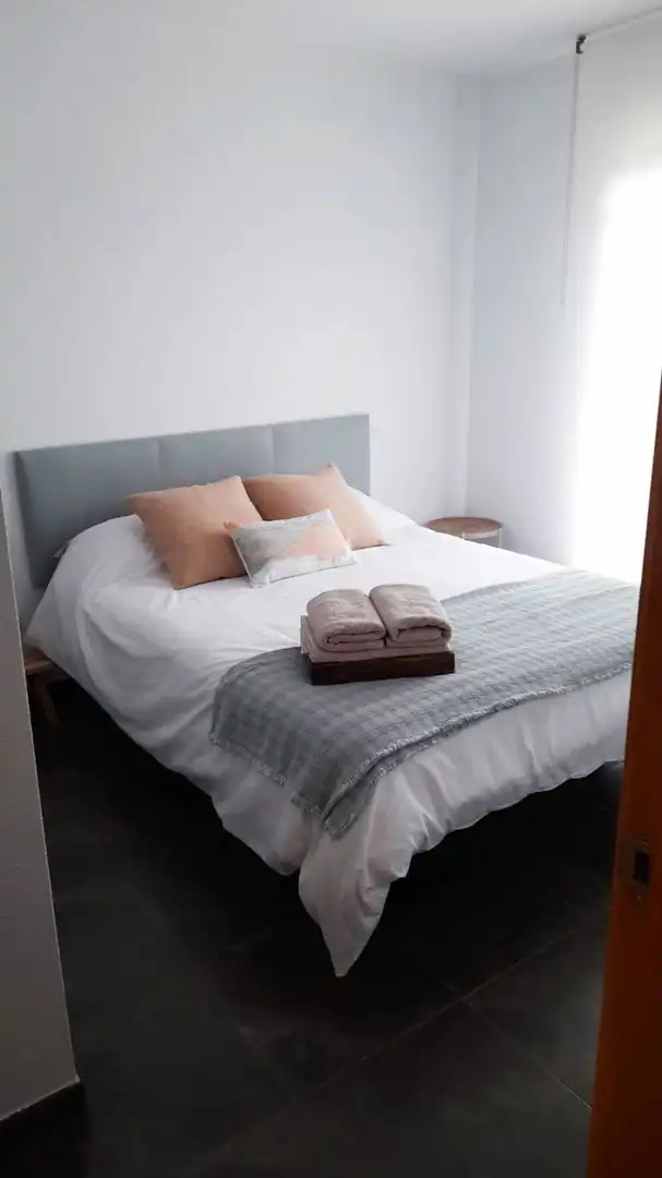 Habitación de Casa o chalet de alquiler en Miengo con Jardín privado, Terraza y Piscina comunitaria