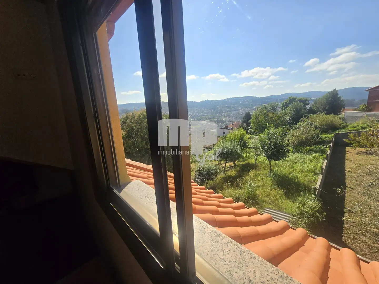 Terraza de Casa o chalet en venta en Vigo  con Calefacción, Jardín privado y Terraza