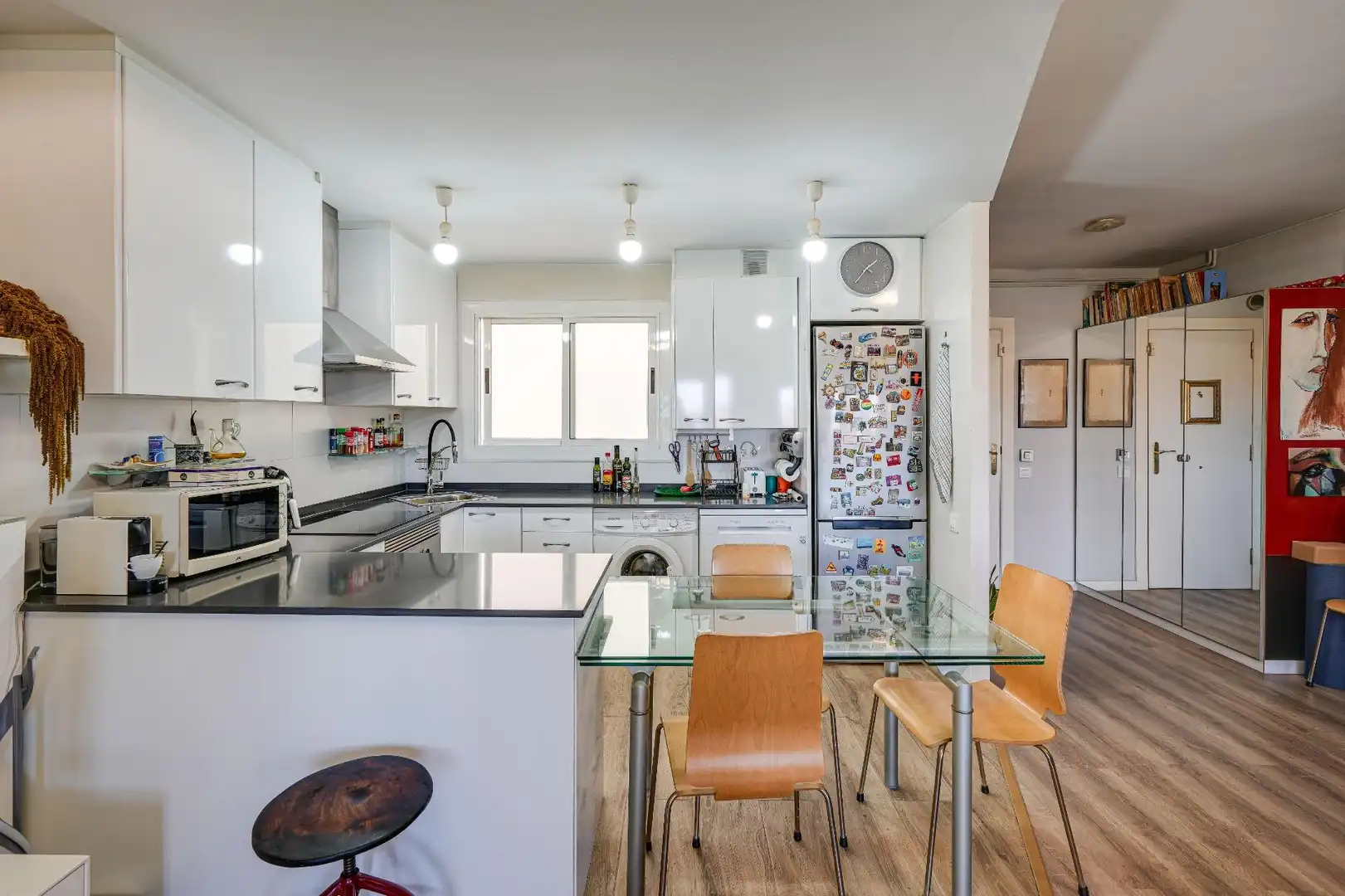 Cuina de Pis en venda en Barcelona amb Aire condicionat, Parquet i Terrassa