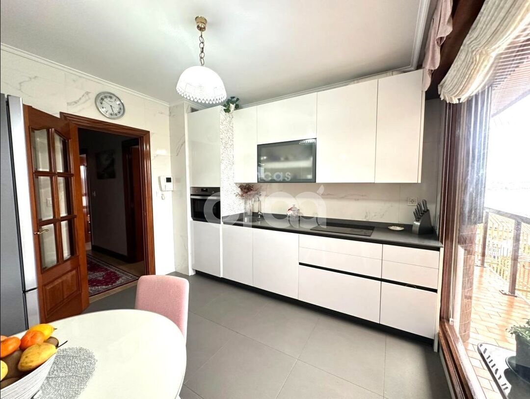 Kitchen of Flat for sale in Portugalete  with Heating, Parquet flooring and Terrace