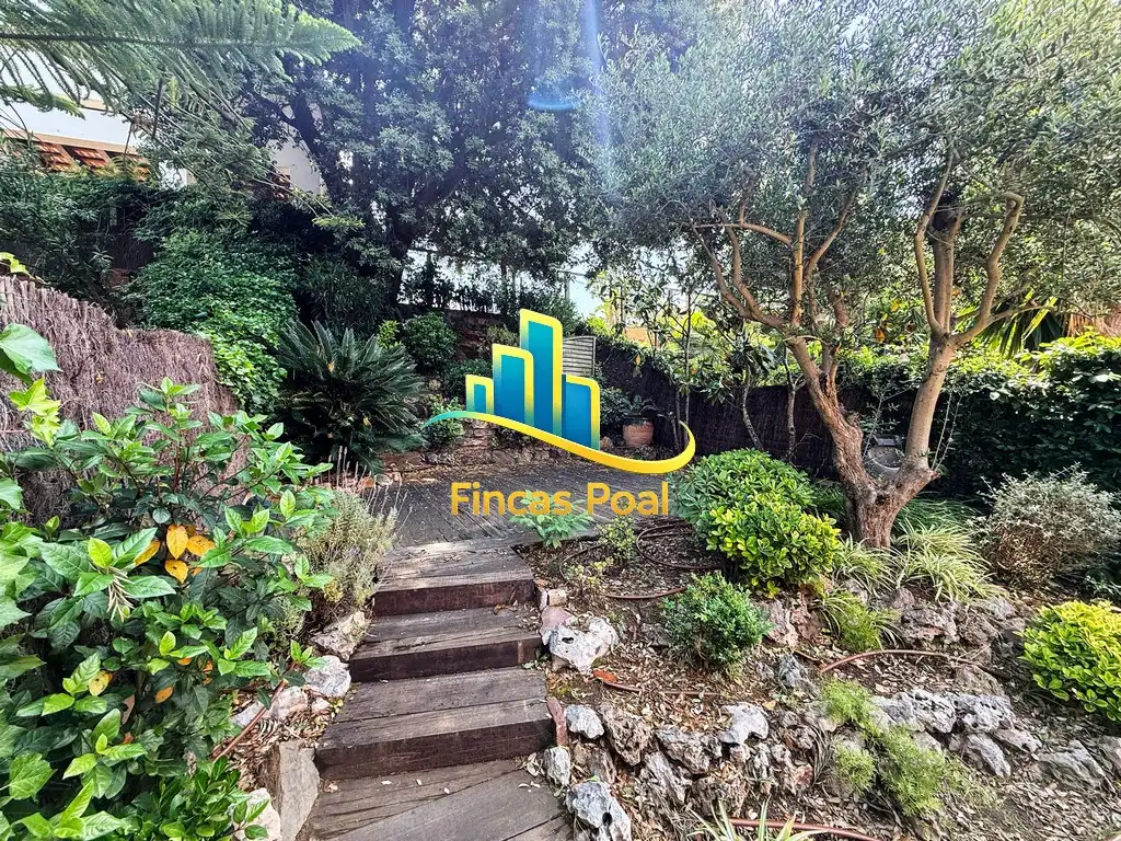 Casa adosada en venta en Sant Just Desvern con Calefacción, Jardín privado y Piscina comunitaria