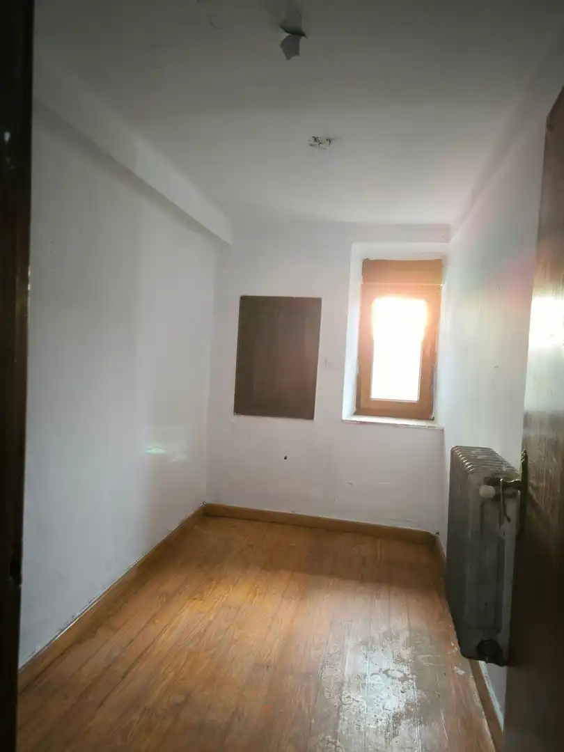 Dormitori de Casa adosada en venda en Siero