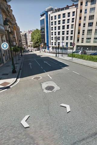 Local comercial en Alquiler en Rúa de Alfonso XIII en Centro - Areal