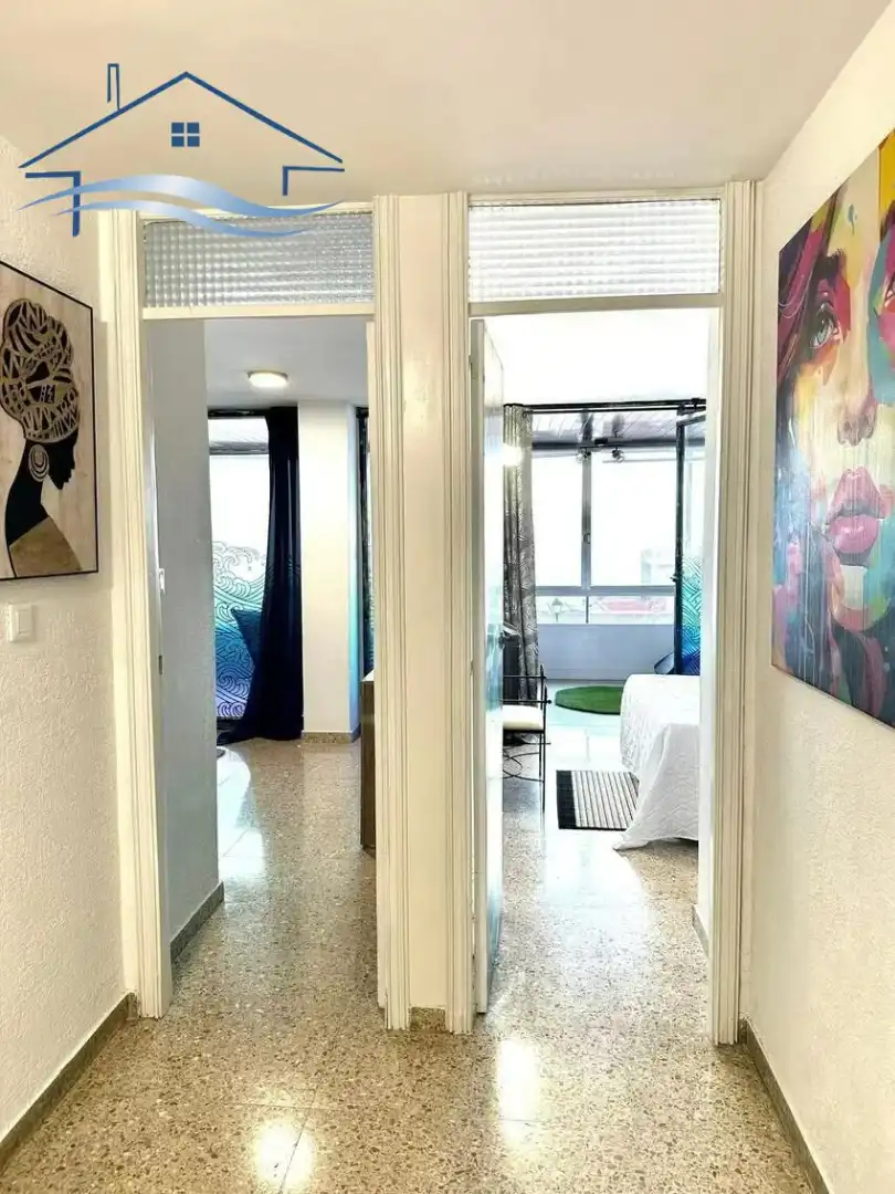 Dormitori de Pis en venda en Alicante / Alacant amb Terrassa, Forn i Rentadora