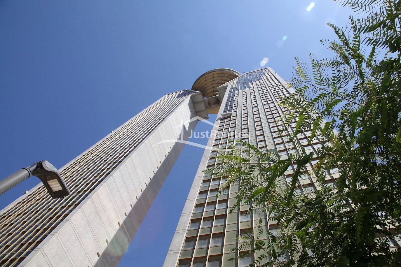 Vista exterior de Pis de lloguer en Benidorm amb Aire condicionat, Calefacció i Terrassa