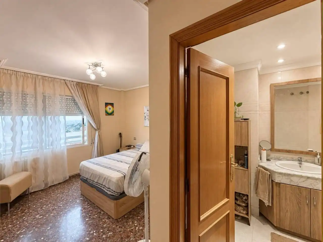 Flat with lift for sale in Calle Peñíscola, imagen 3