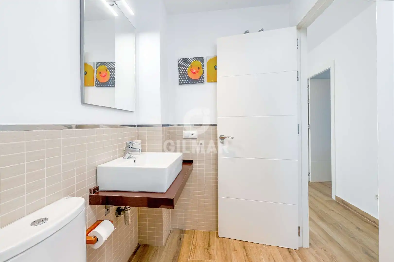 Bany de Casa o xalet en venda en Conil de la Frontera amb Jardí privat, Piscina i Moblat