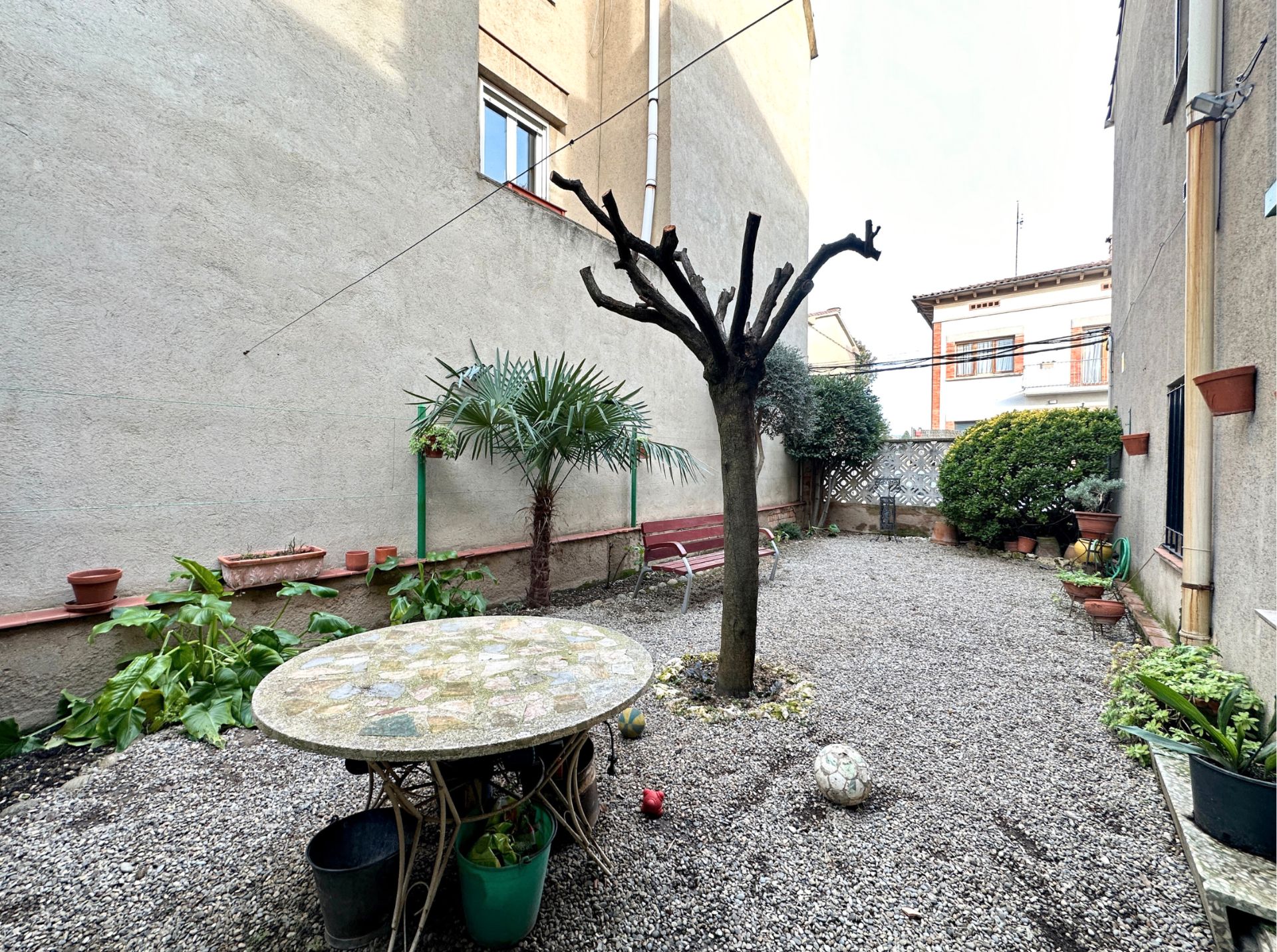 Terraza de Casa adosada en venta en Manlleu con Calefacción, Jardín privado y Trastero