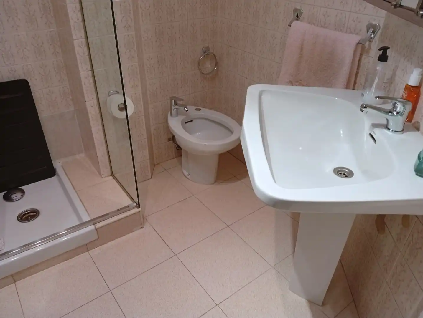 Bathroom of Attic for sale in Oviedo   with Heating, Parquet flooring and Terrace