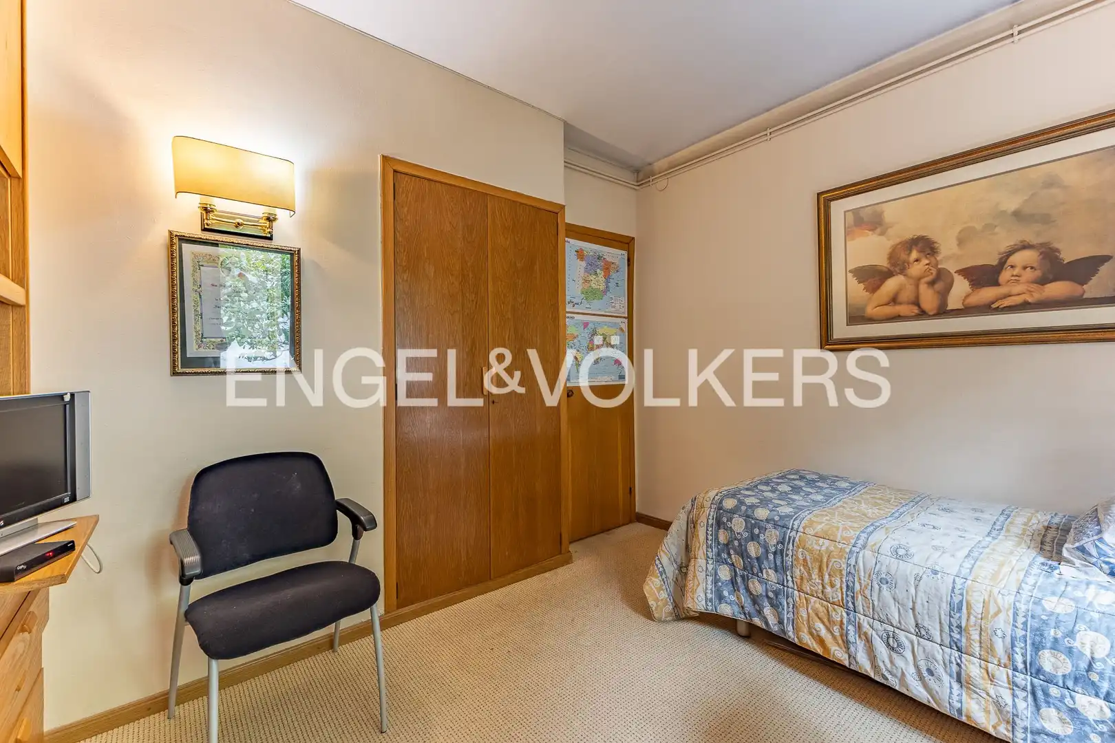 Casa o xalet en venda en Cerdanyola del Vallès amb Calefacció, Jardí privat i Parquet