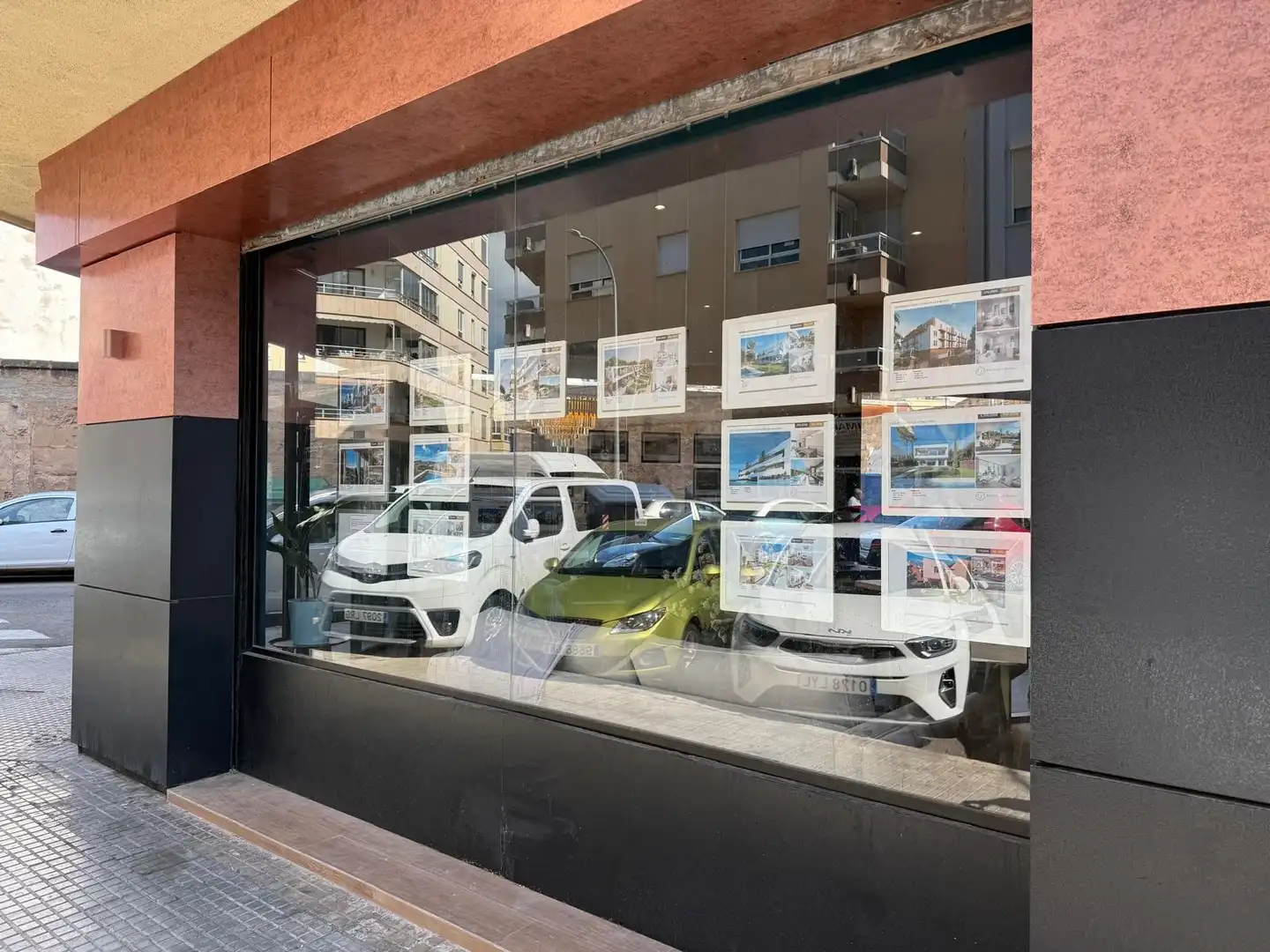 Exterior view of Commercial properties for sale in  Palma de Mallorca  with Air Conditioner