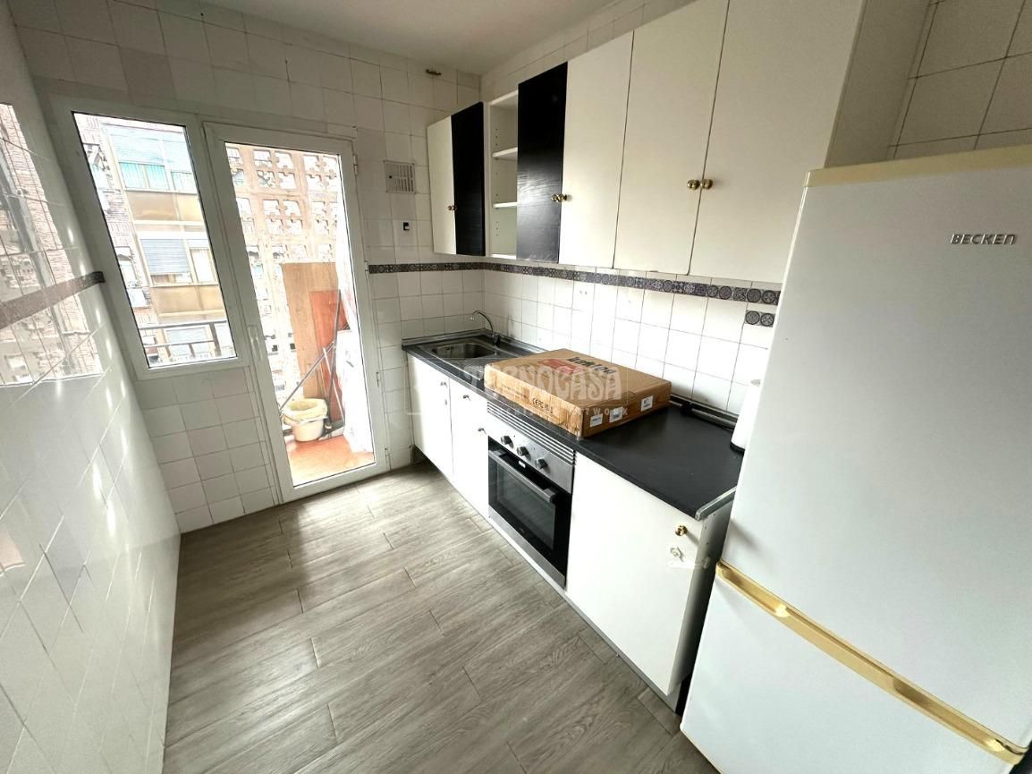 Cuina de Pis en venda en  Madrid Capital amb Terrassa