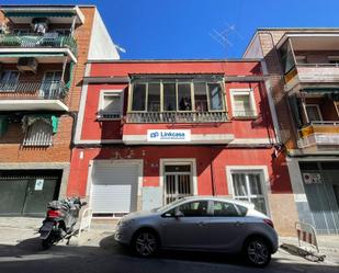 Exterior view of Building for sale in  Madrid Capital