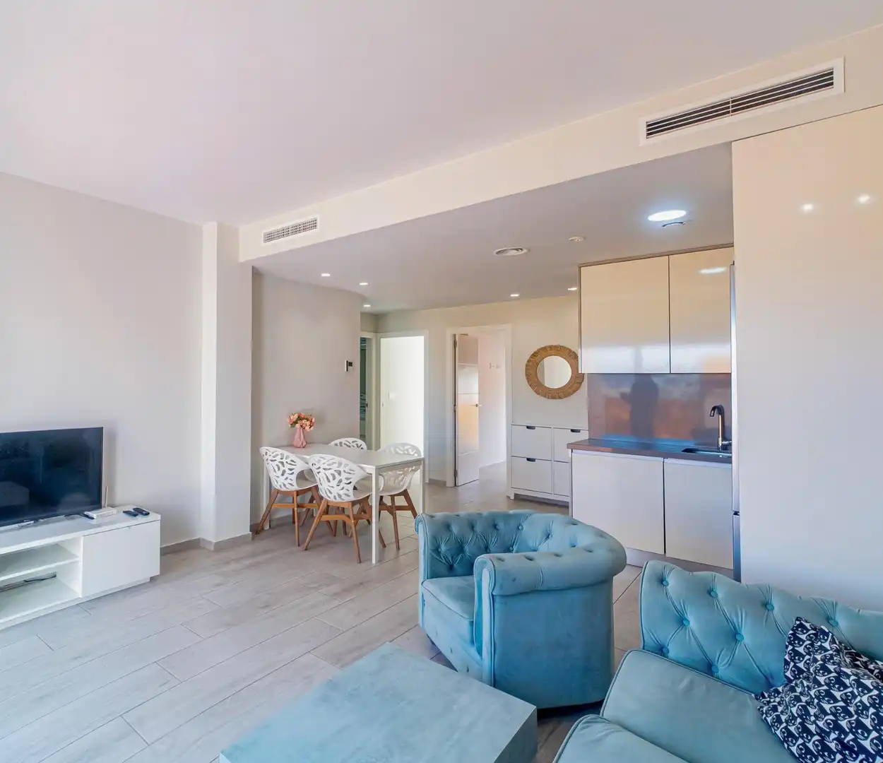 Sala d'estar de Àtic en venda en Finestrat amb Aire condicionat, Calefacció i Jardí privat