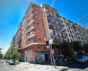 Exterior view of Premises for sale in  Madrid Capital