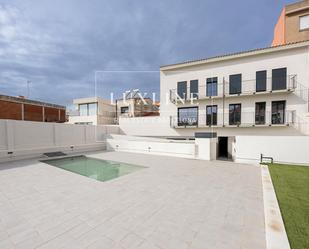 Swimming pool of Attic for sale in Cornellà de Llobregat  with Air Conditioner, Terrace and Swimming Pool