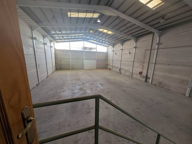 Nave industrial en Alquiler en Alcaudete