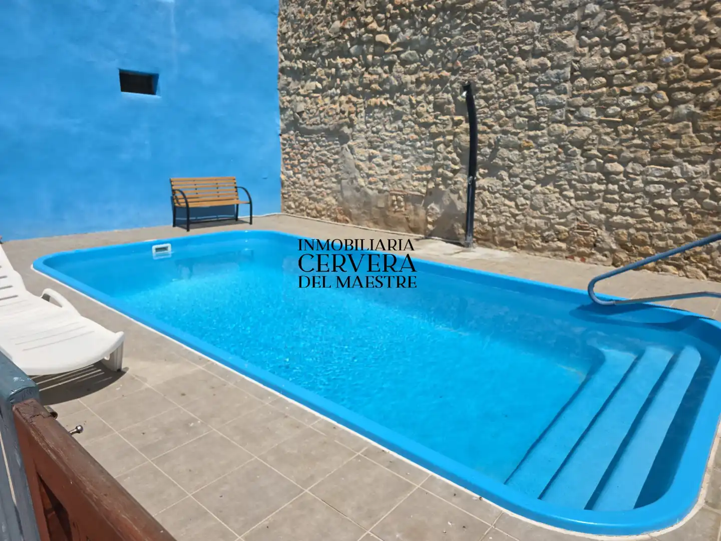 Piscina de Piso en venta en Sant Mateu con Piscina comunitaria