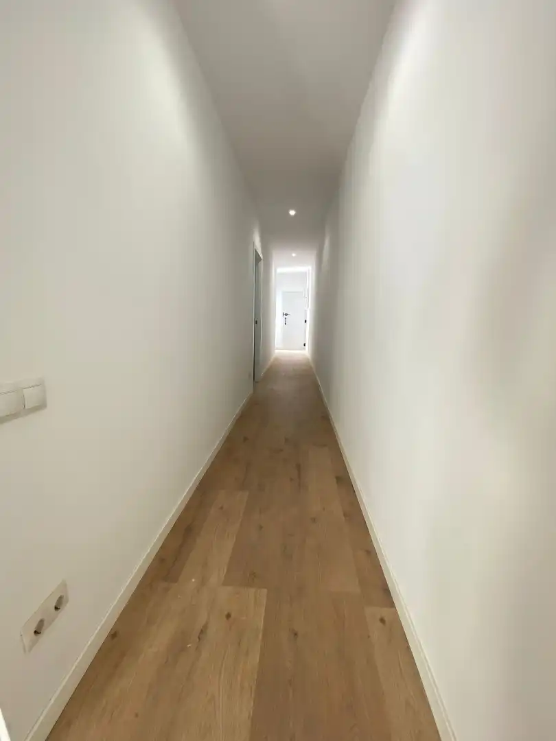 Piso en venta en Barcelona con Parquet y Horno