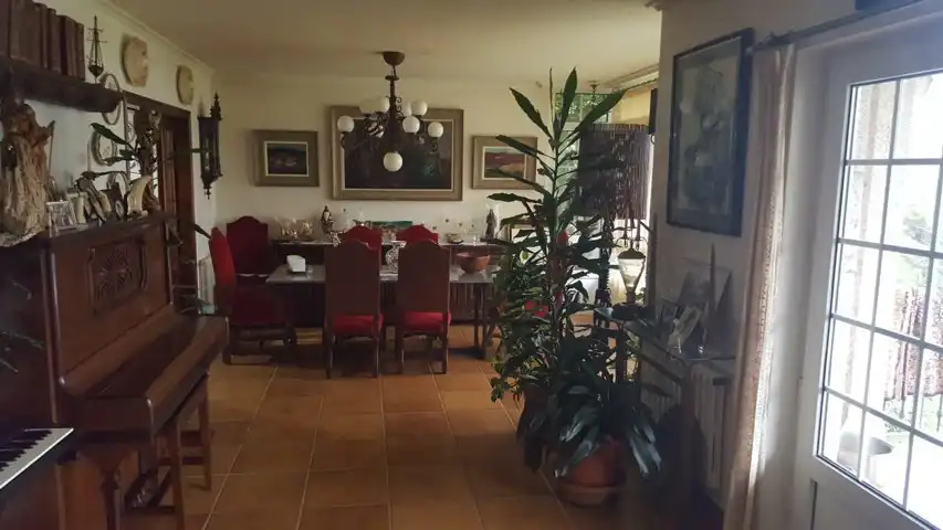 Comedor de Casa o chalet en venta en Pontevedra Capital  con Calefacción, Jardín privado y Terraza