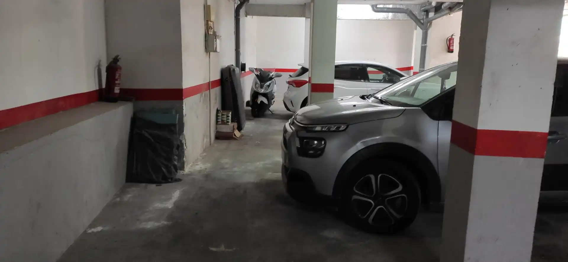 Parking de Local de alquiler en Badalona